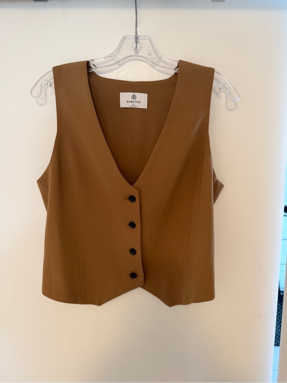 Aritzia vest